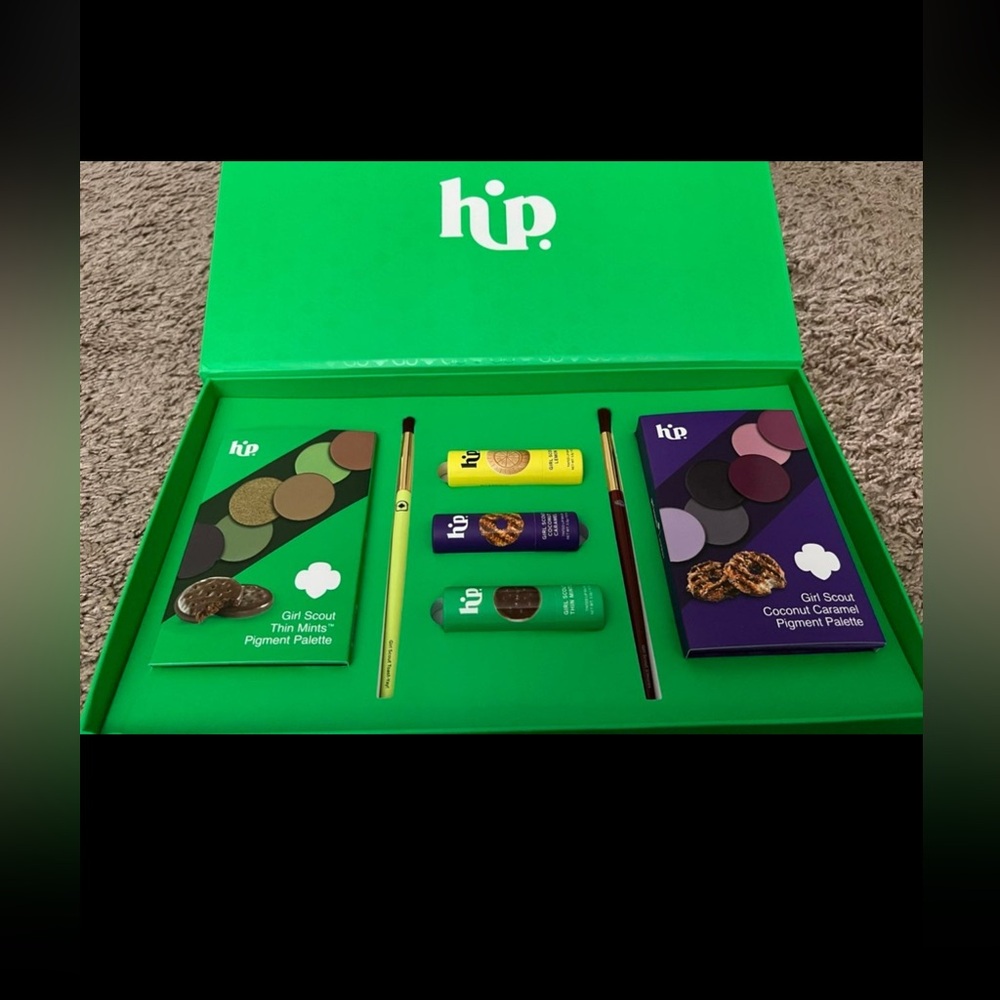 HipDot Girl Scout Makeup Set